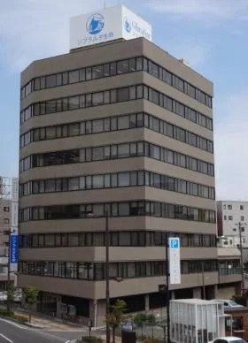 ジブラルタ生命郡山ビルの外観