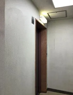 産経ビルの外観