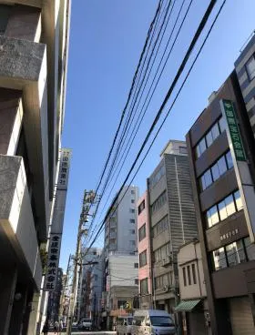 産経ビルの外観