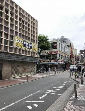 亀楽ビルの外観