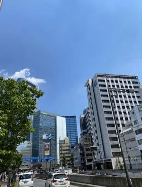 新橋プラザビルの外観