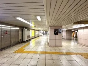 東京メトロ千代田線「乃木坂駅」