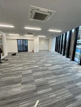 北参道サンイーストテラスビルの外観