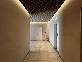 北参道サンイーストテラスビルの外観