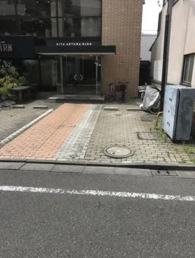 北青山ビルの外観