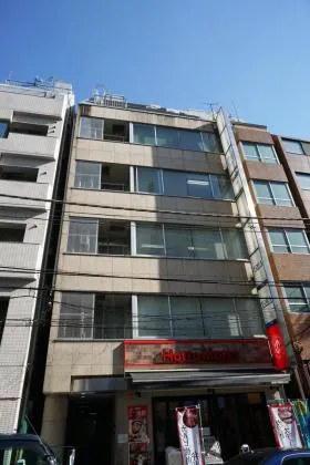 FORA(旧:クレグラン新橋Ⅱビルの外観