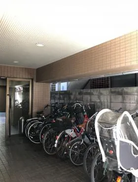 ロイヤルエクセレント学芸大の外観