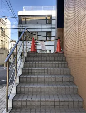 ロイヤルエクセレント学芸大の外観