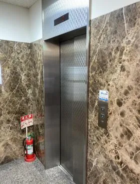 NMビルの外観