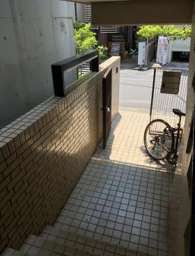 YKビルの外観