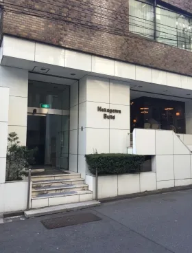 中川ビルの外観