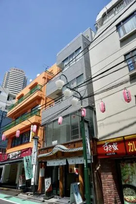 大角ビルの外観