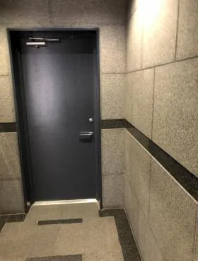 堀口ビルの外観
