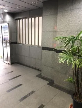 堀口ビルの外観