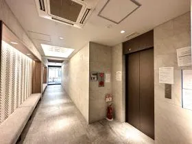 WORK BASE Nihombashi(旧STH BUILDING)ビルの外観