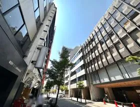 WORK BASE Nihombashi(旧STH BUILDING)ビルの外観