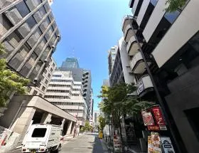 WORK BASE Nihombashi(旧STH BUILDING)ビルの外観