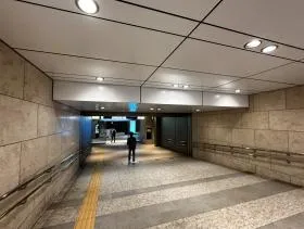 Otemachi one タワーの外観