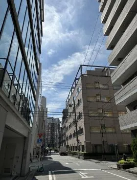 マルイビルの外観
