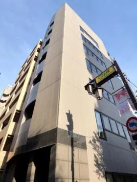 COMBOX三軒茶屋ビルの外観