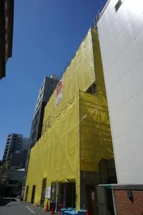 石渡ビルの外観