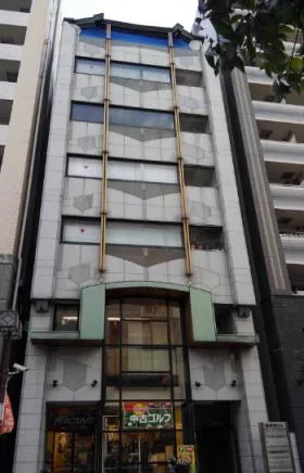 蓮華堂ビルの外観