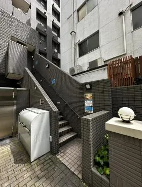パレステュディオ芝大門ビルの外観