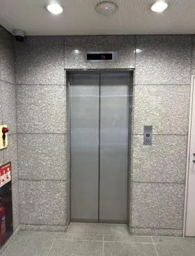 KSビルの外観