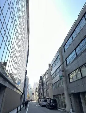KSビルの外観