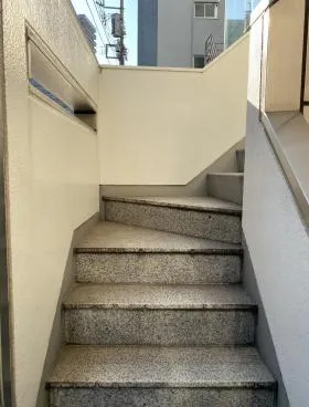 高橋セーフビルの外観