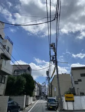 ブールデリエール外苑ビルの外観