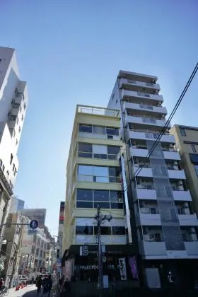 タンポポビルの外観