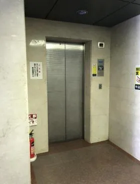 四谷曙橋ビルの外観