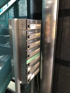 プラザ荻野の外観