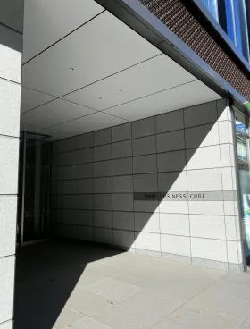 日本橋F BUSINESS CUBEビルの外観