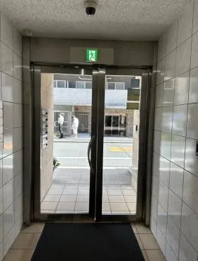 東京戸張ビルの外観