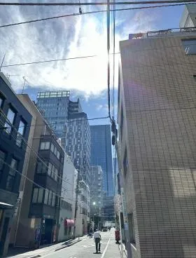 東京戸張ビルの外観