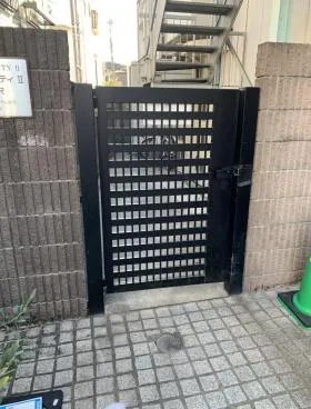エルフェアシティⅡ下北沢の外観