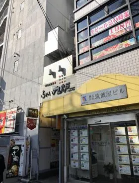 NODERA BLDGビルの外観