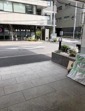 新橋森ビルの外観