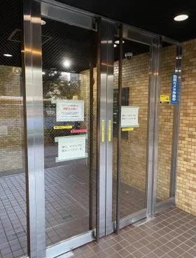 ライオンズマンション東銀座ビルの外観