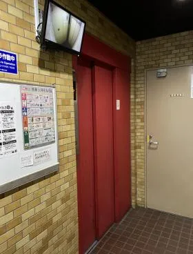 ライオンズマンション東銀座ビルの外観