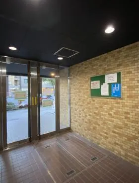 ライオンズマンション東銀座ビルの外観