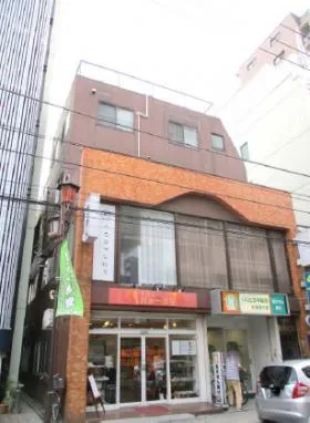 市川ビルの外観