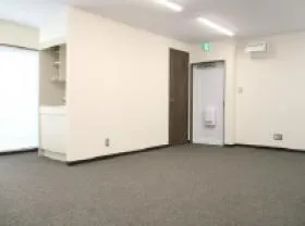 市川ビルの外観