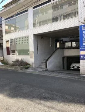 ファルファー原宿ビルの外観