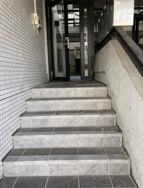 ファルファー原宿ビルの外観