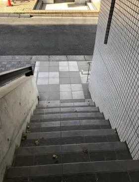 ファルファー原宿ビルの外観
