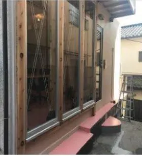 つなぐラボ高輪ビルの外観