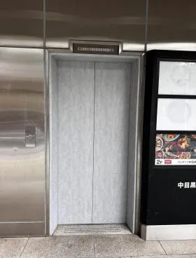中目黒勧業ビルの外観